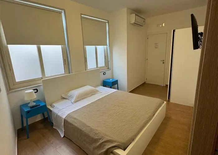 Holiday Three-Bedroom Home